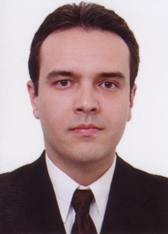 Dr. Marcus Alvarenga Soares